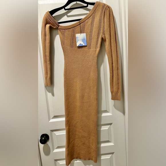 NWT Marjorelle Landau Long Sleeve Bodycon Midi One Shoulder Sweater Dress Camel - Picture 2 of 10